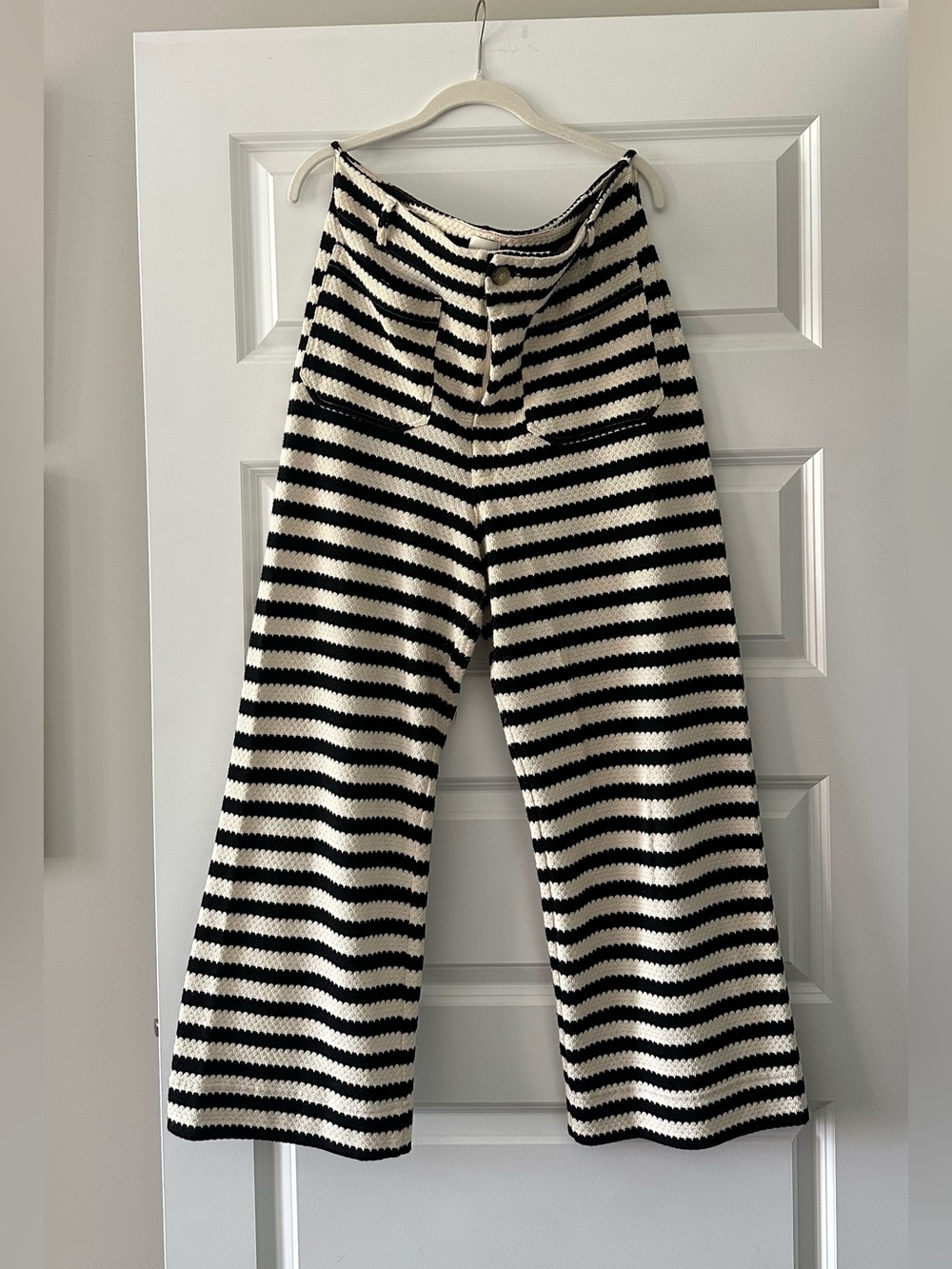 Anthropologie Maeve Colette Knit Crop Pants Black White Stripes in Size 32 - Picture 5 of 6